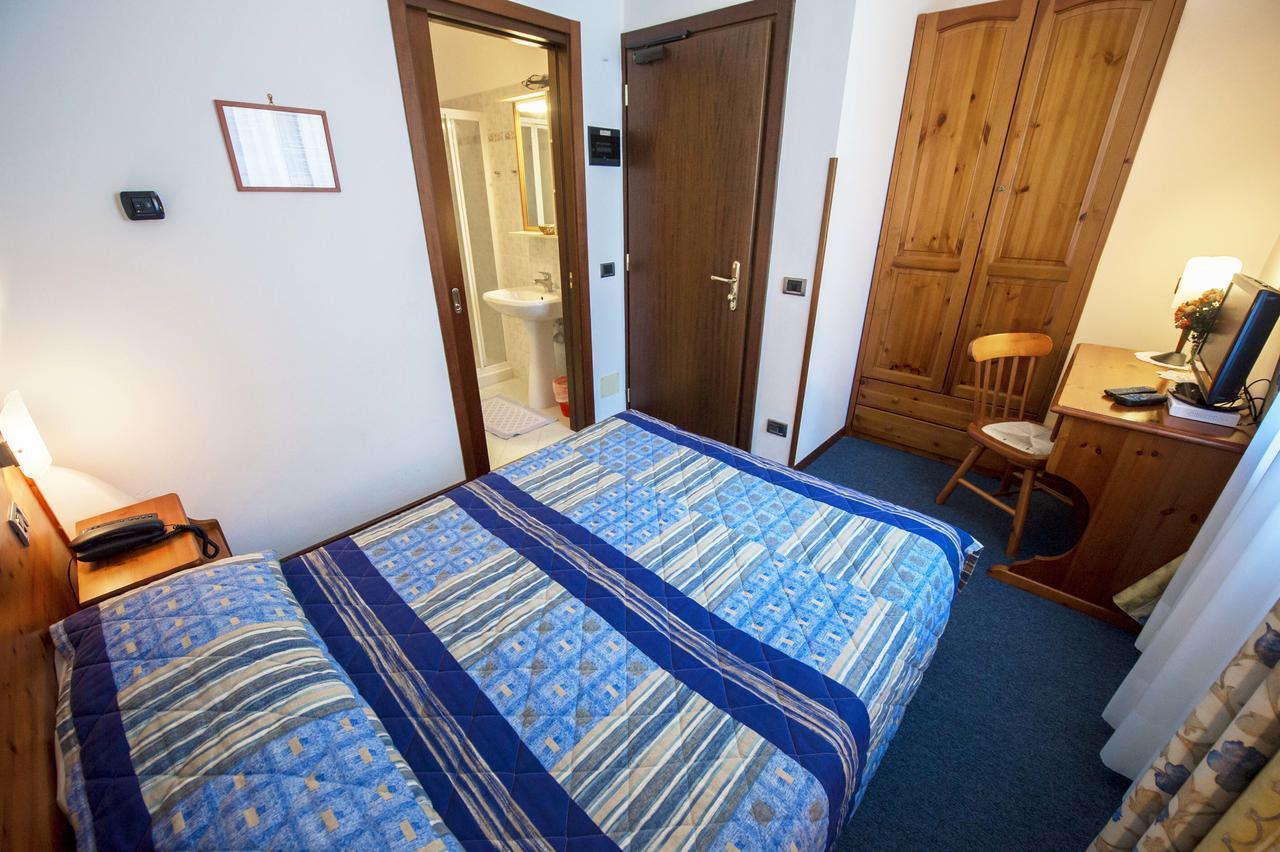 Hotel Beau Site Brusson Eksteriør bilde